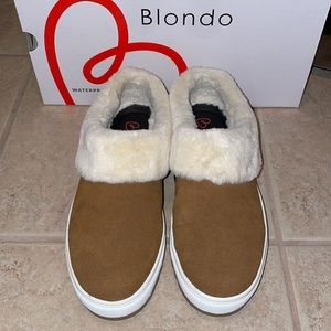 Blondo sneakers (SOLD)